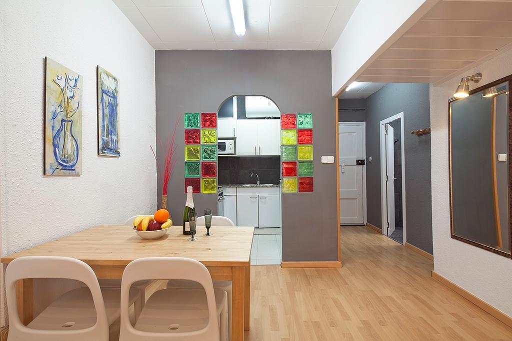 Deep Purple Apartment บาร์เซโลนา ห้อง รูปภาพ