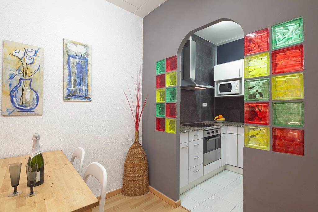 Deep Purple Apartment บาร์เซโลนา ห้อง รูปภาพ