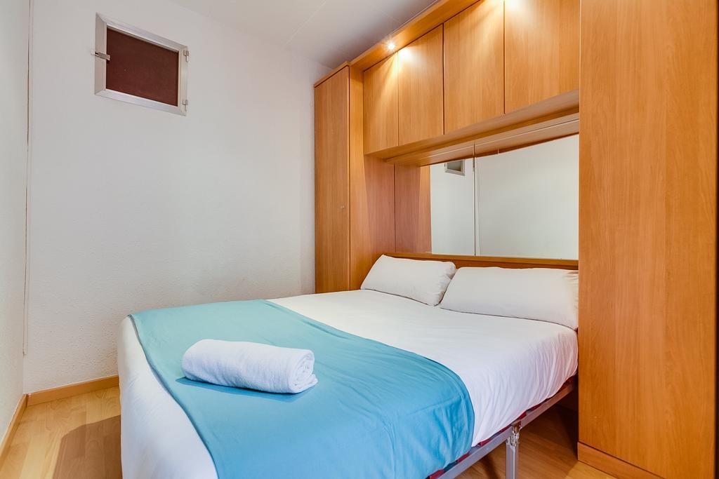 Deep Purple Apartment บาร์เซโลนา ภายนอก รูปภาพ